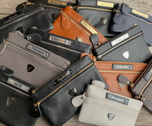 Load image into Gallery viewer, NAMEPLATE RIDER WRISTLET