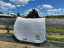 Load image into Gallery viewer, Saddle Pad White Close Contact